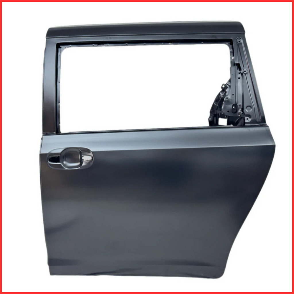 TOYOTA SIENNA 2011-17 DOOR RR 67003-08131